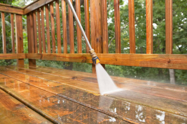 Best Pressure Washing Services for Businesses  in Eau Claire, WI